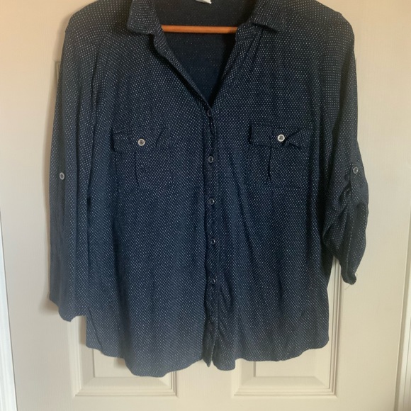 Blue shirt - Picture 3 of 4